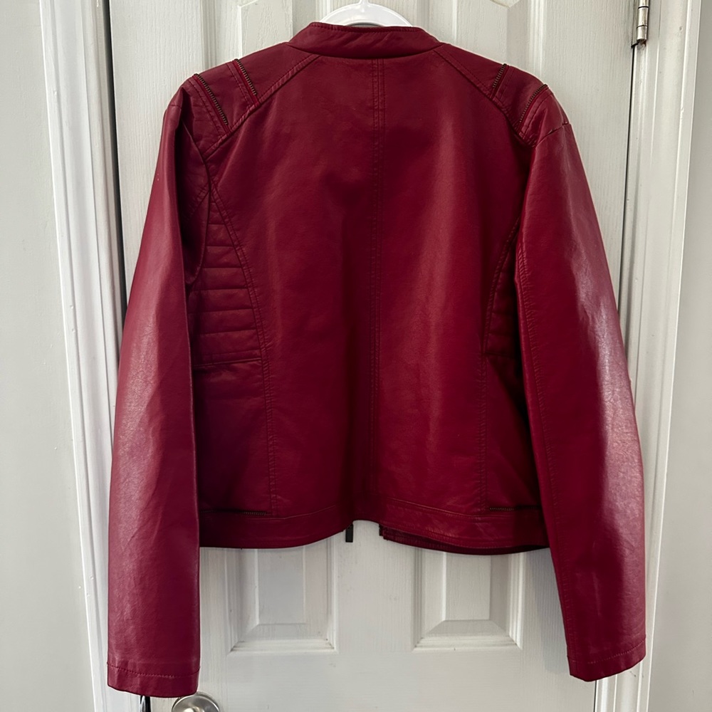 Daytrip’ Faux Leather Jacket. Size X-Large - Picture 4 of 5